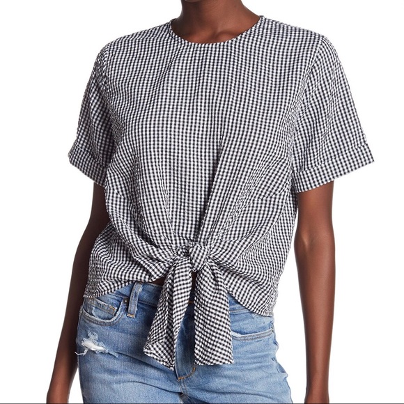 Sadie & Sage Tops - NWT Sadie & Sage gingham top
